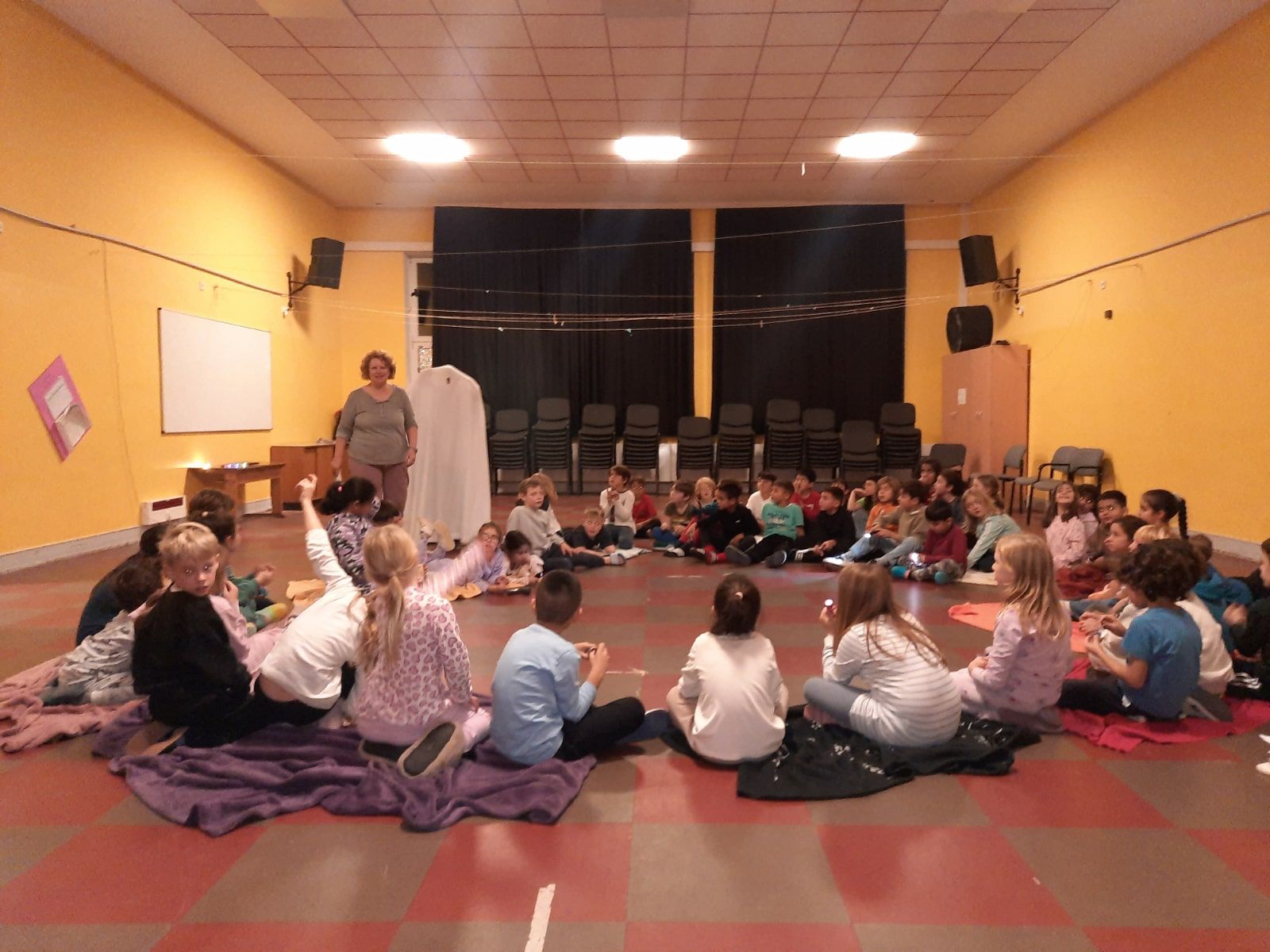 Unsere Lesenacht in der Schule