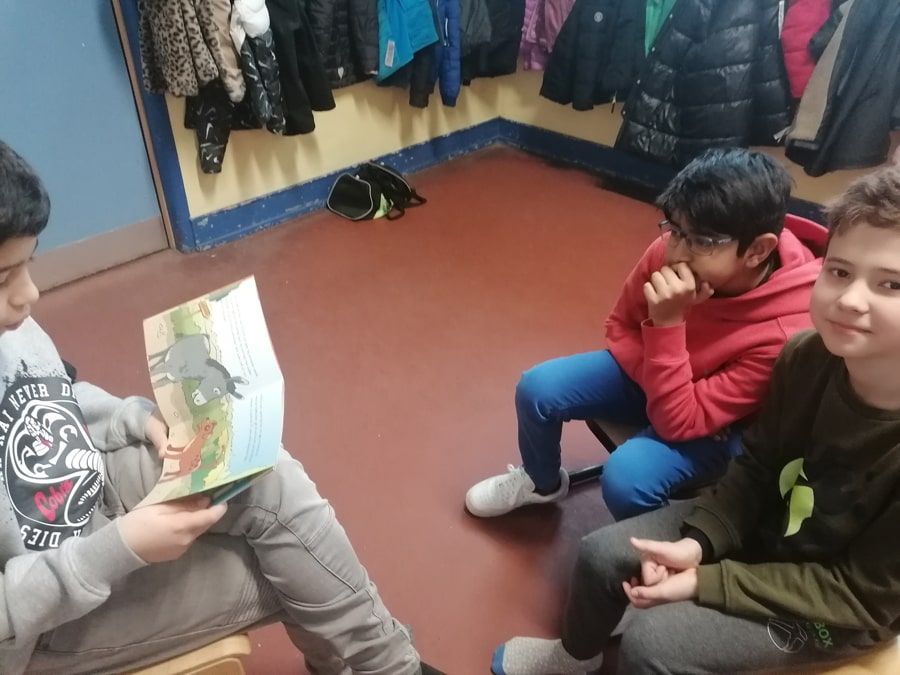 Salamander und Pinguine lesen gemeinsam Märchen - 5