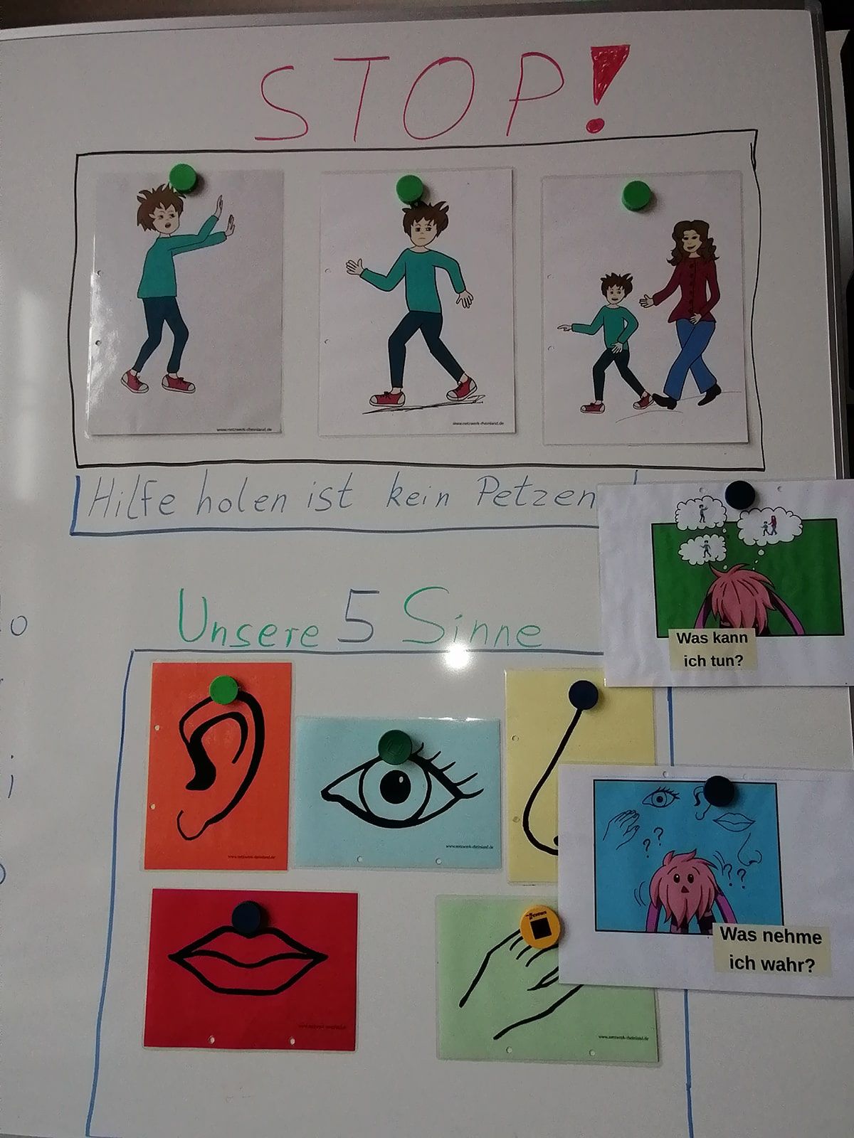 Plakat zum Thema Hilfe holen