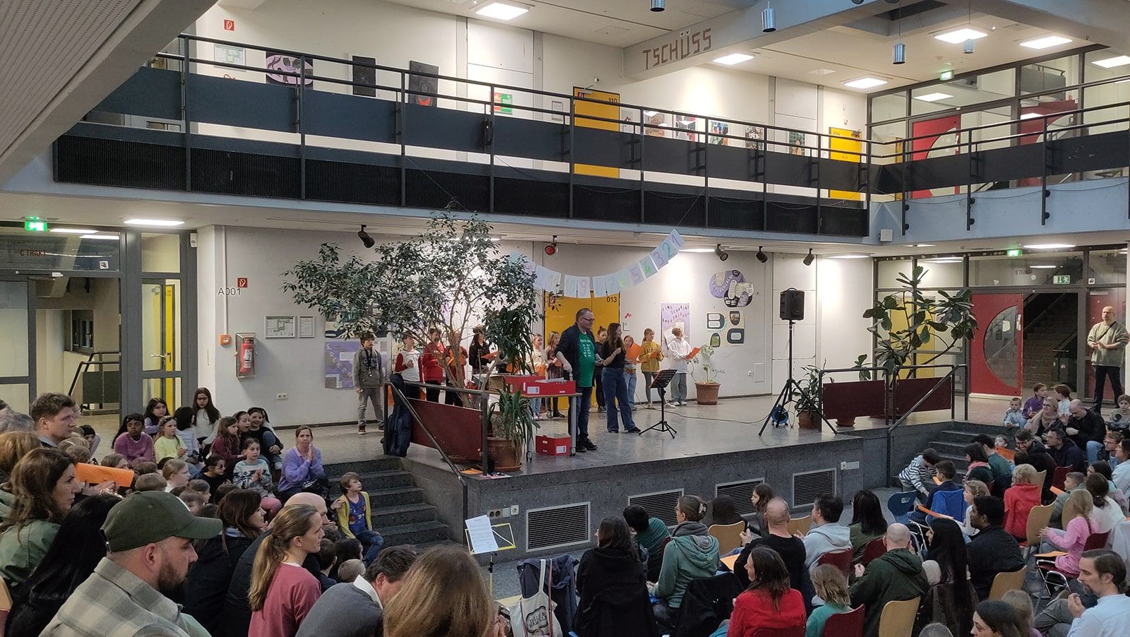 feierliche Ehrung für Schüler:innen